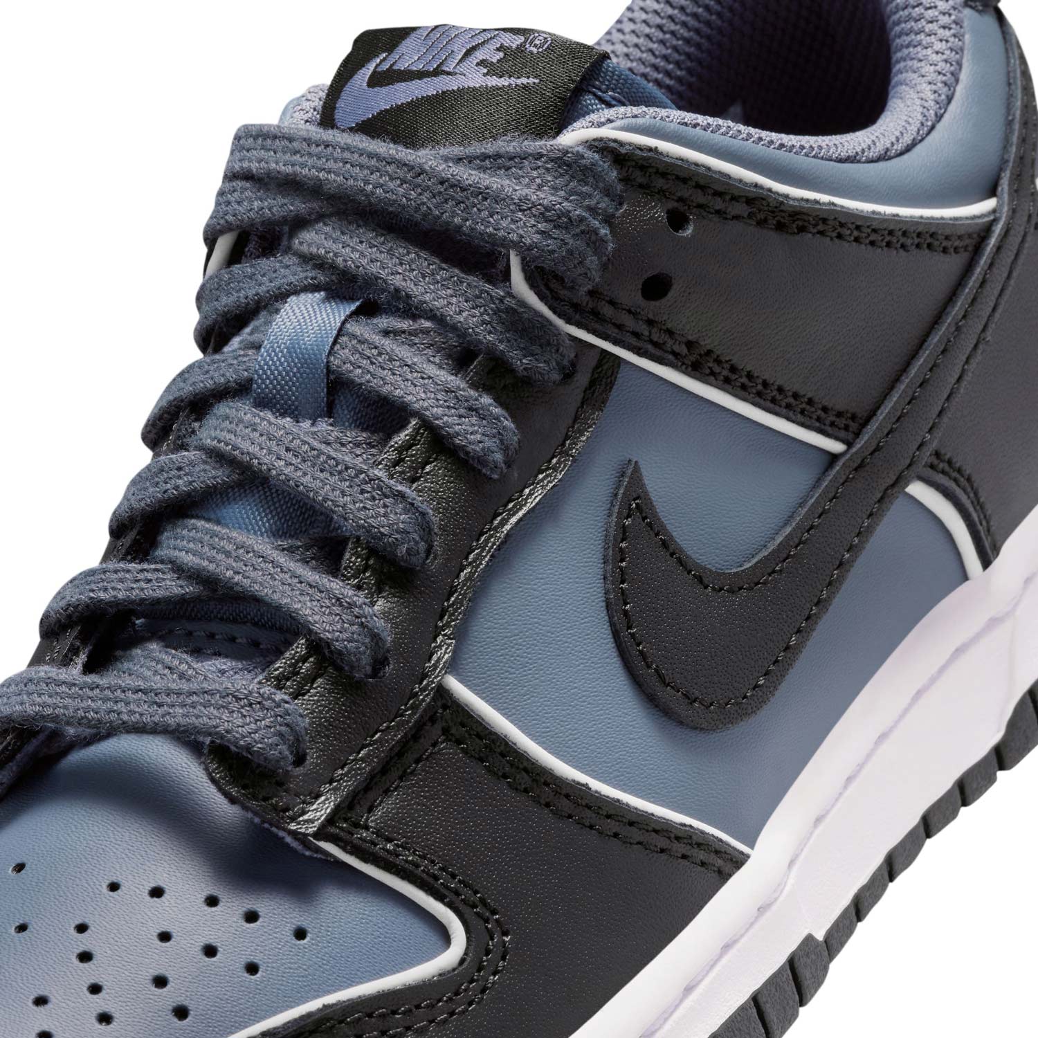 DUNK LOW SE | 001 LIGHT - Image 7