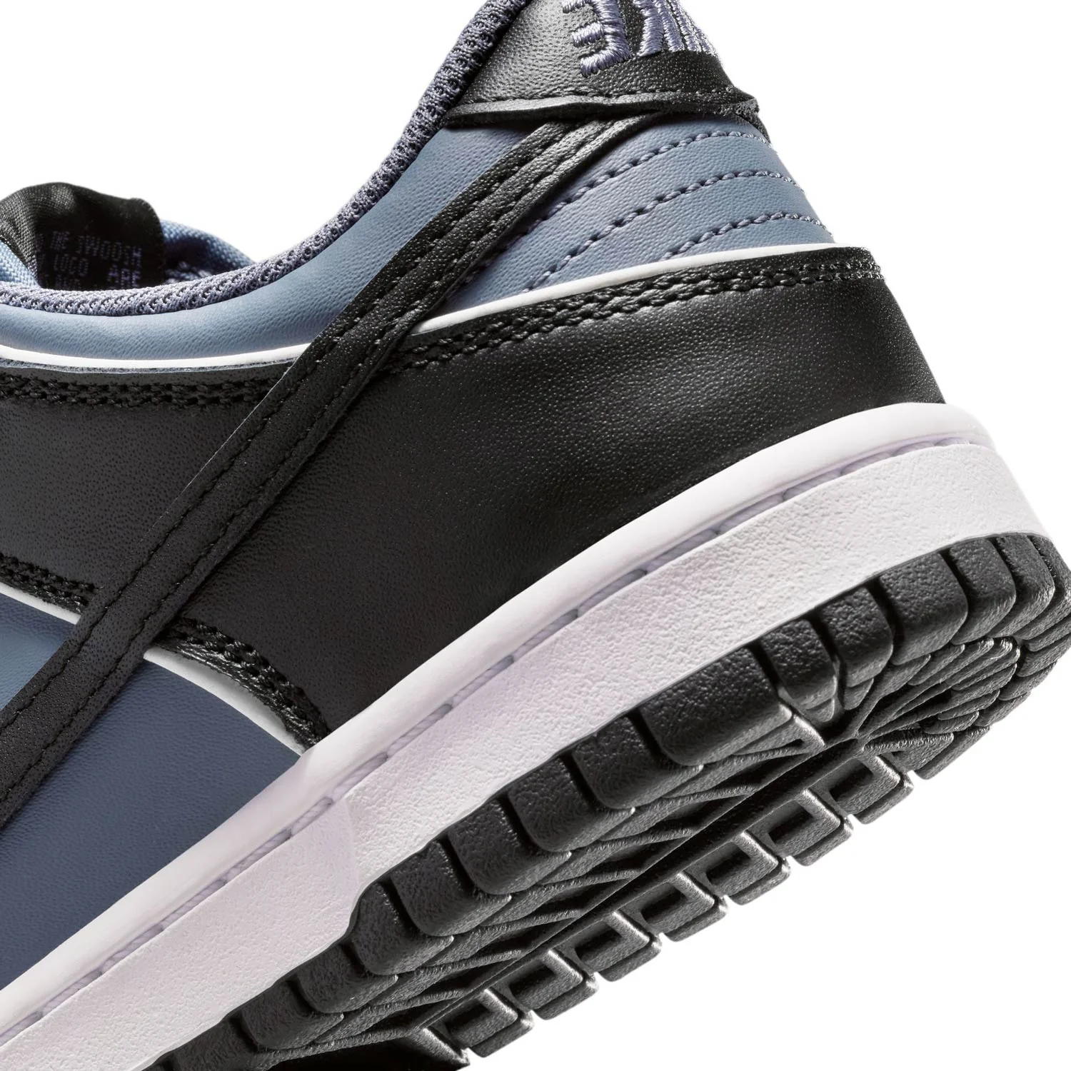 DUNK LOW SE | 001 LIGHT - Image 8