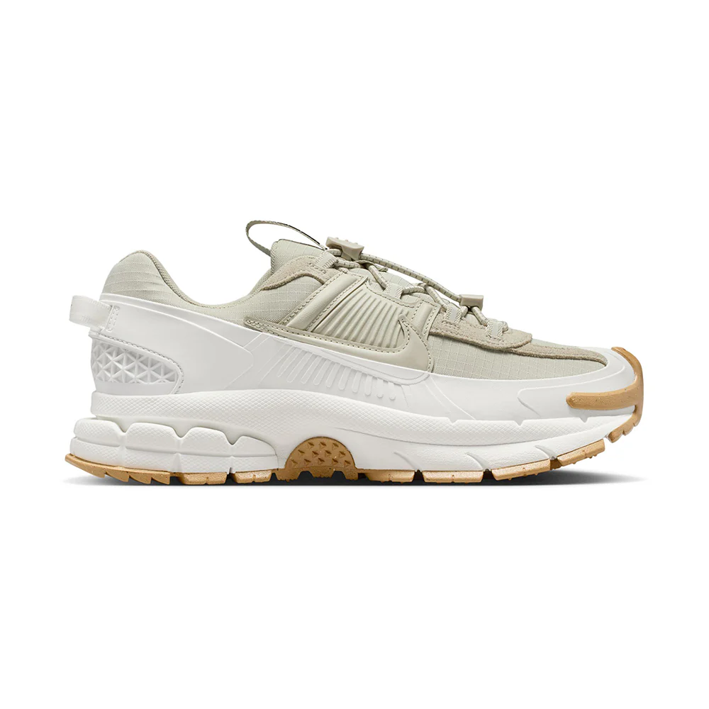NIKE ZOOM VOMERO ROAM | 100 SAIL/L