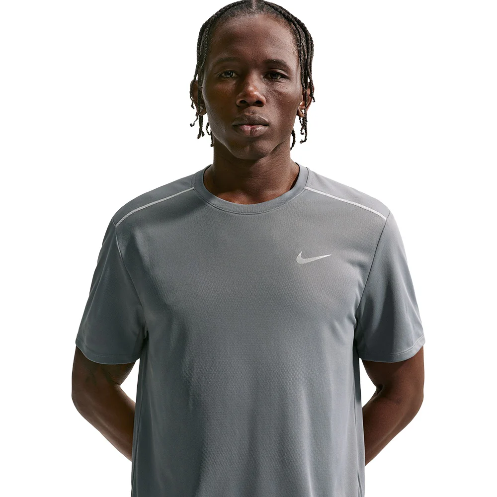 M MILER DF UV SS RUN TOP | 084 SMOKE - Image 3