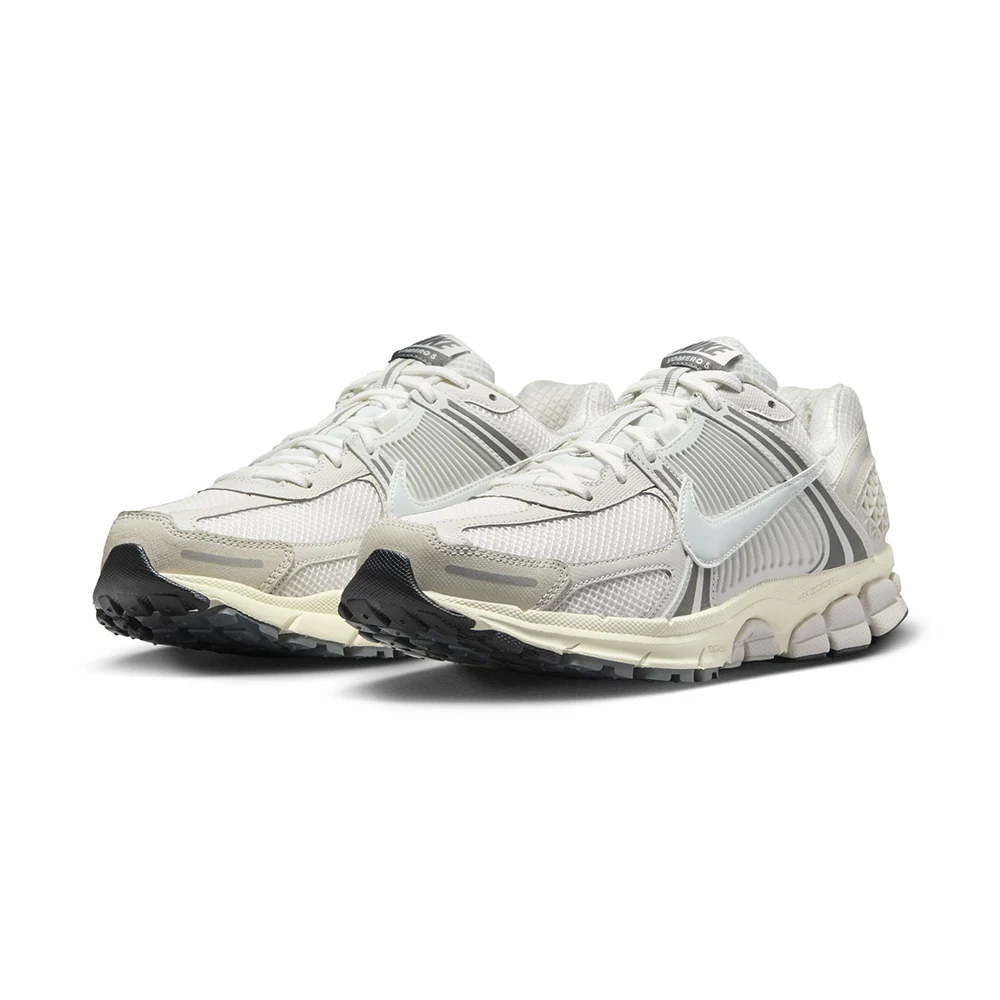 NIKE ZOOM VOMERO 5 SE | 007 PLATIN - Image 3