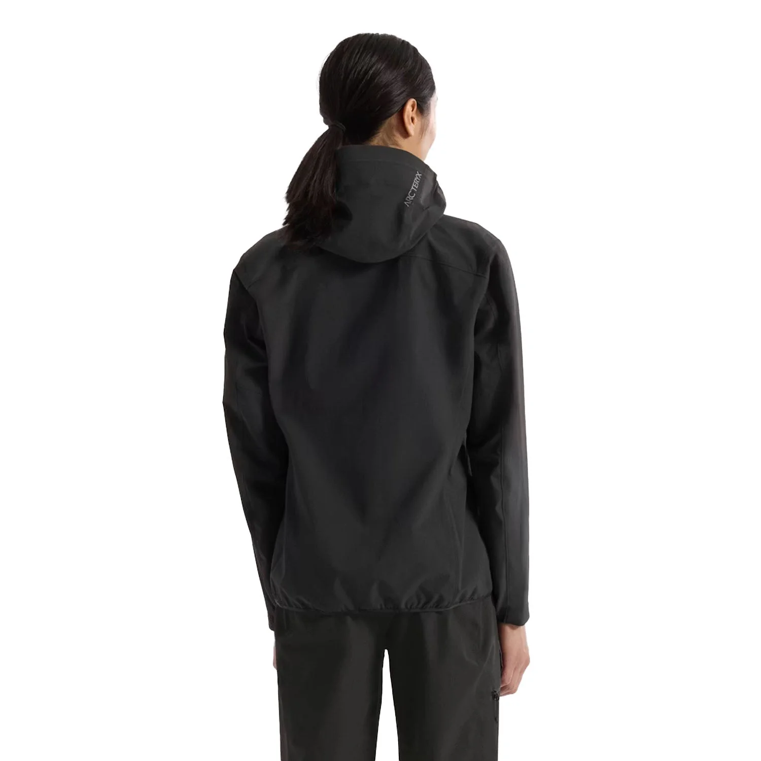 GAMMA LIGHTWEIGHT HOODY | BLACK - Image 4
