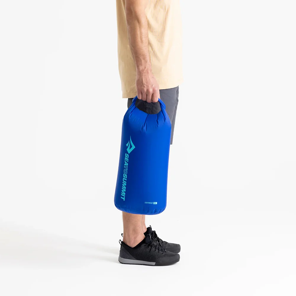 LIGHTWEIGHT DRY BAG 13L | SURF BLUE - Image 2
